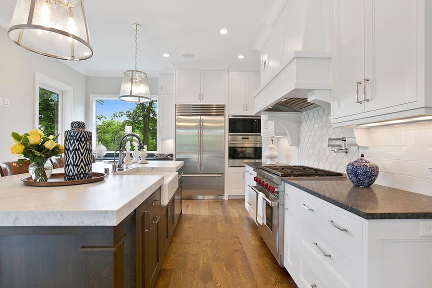 New luxurious home with gorgeous kitchen